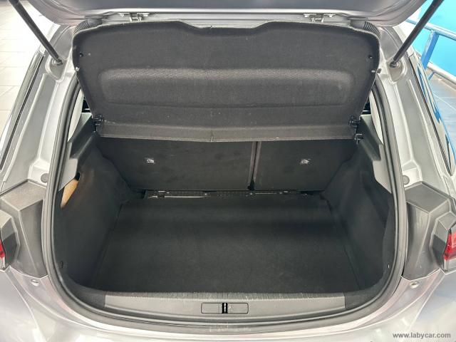 Auto - Opel corsa 1.2 elegance