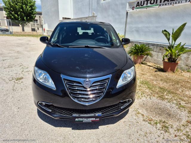Auto - Lancia ypsilon 1.2 69 cv 5p. gpl ecochic gold
