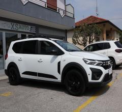 Auto - Dacia jogger 1.6 hybrid 140 5 posti extreme