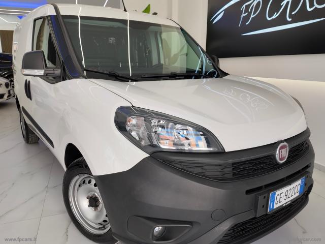 Auto - Fiat doblÃ² 1.6 mjt 105cv pc-tn cargo lounge