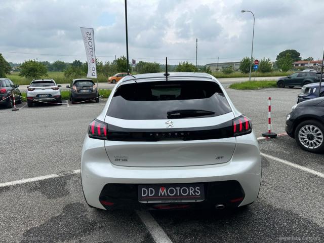 Auto - Peugeot 208 bluehdi 100 s&s 5p. gt pack