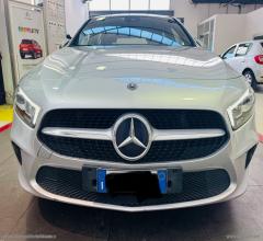 Auto - Mercedes-benz a 180 d automatic 4p. executive