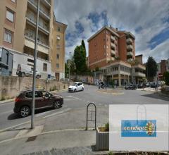 Appartamenti in Vendita - Locale residenziale in vendita a macerata semicentrale