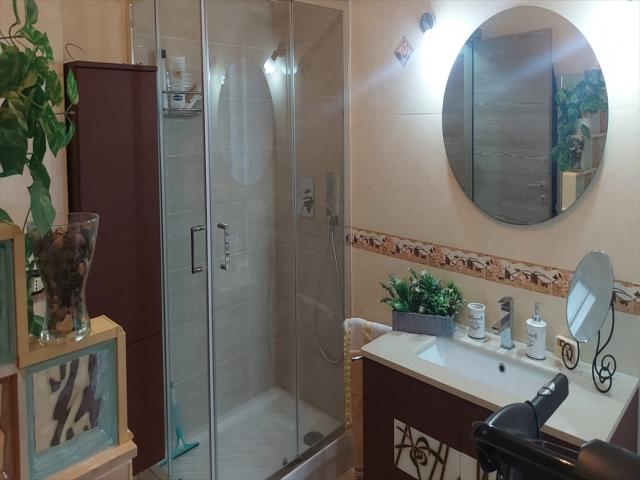 Appartamenti in Vendita - Appartamento in vendita a acerra via madonnella