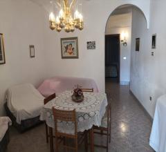 Appartamenti in Vendita - Appartamento in vendita a rogliano centro storico