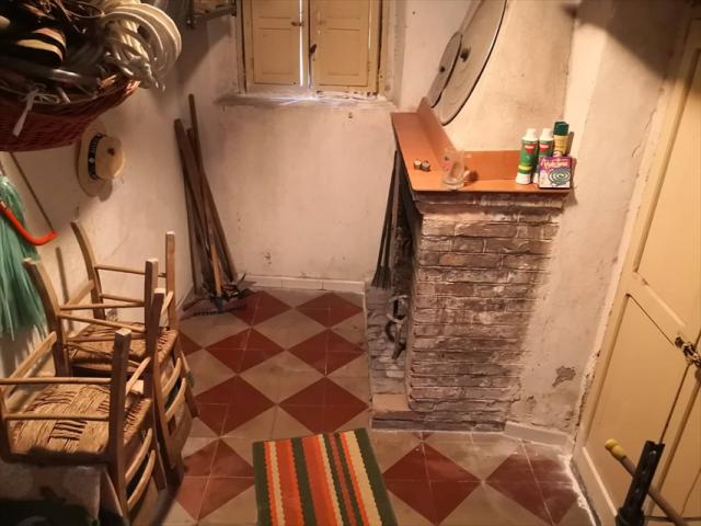 Appartamenti in Vendita - Appartamento in vendita a rogliano centro storico