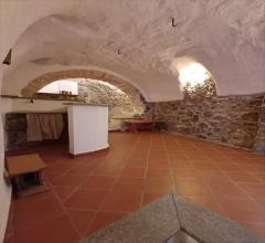 Appartamenti in Vendita - Casa indipendente in vendita a sedini centro storico