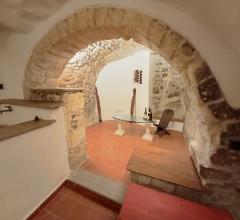 Appartamenti in Vendita - Casa indipendente in vendita a sedini centro storico
