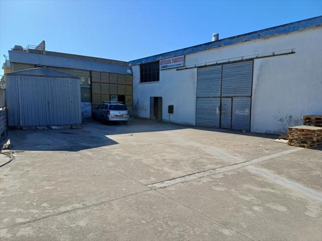 Appartamenti in Vendita - Capannone industriale in vendita a sassari predda niedda