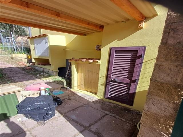 Appartamenti in Vendita - Casa indipendente in affitto a sassari periferia