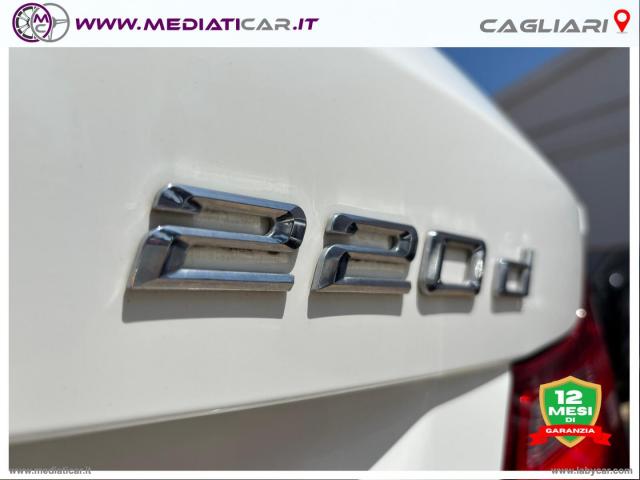 Auto - Bmw 220d cabrio msport