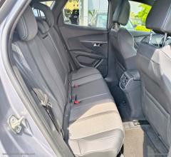 Auto - Peugeot 3008 bluehdi 130 s&s eat8 allure pack