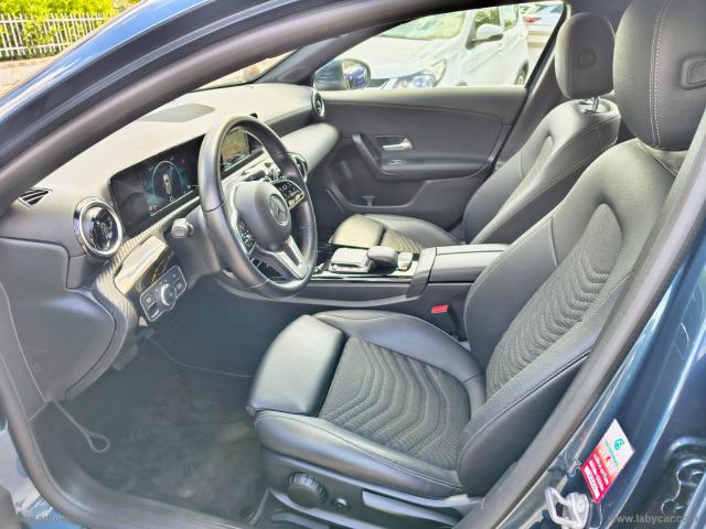 Auto - Mercedes-benz a 180 d automatic business extra