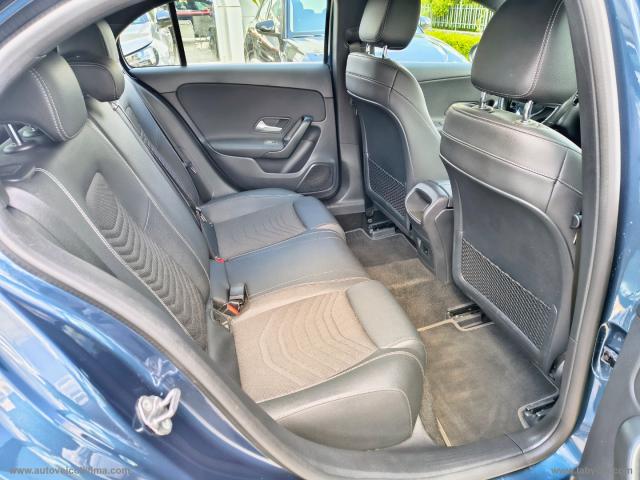 Auto - Mercedes-benz a 180 d automatic business extra