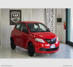 Auto - Lancia ypsilon 1.0 firefly 5ps&s hyb. eco silv.