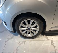 Auto - Ford c-max 1.5 tdci 120 cv s&s titanium x