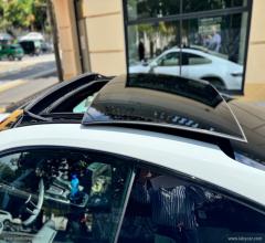 Auto - Porsche 911 carrera