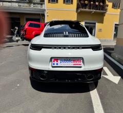 Auto - Porsche 911 carrera