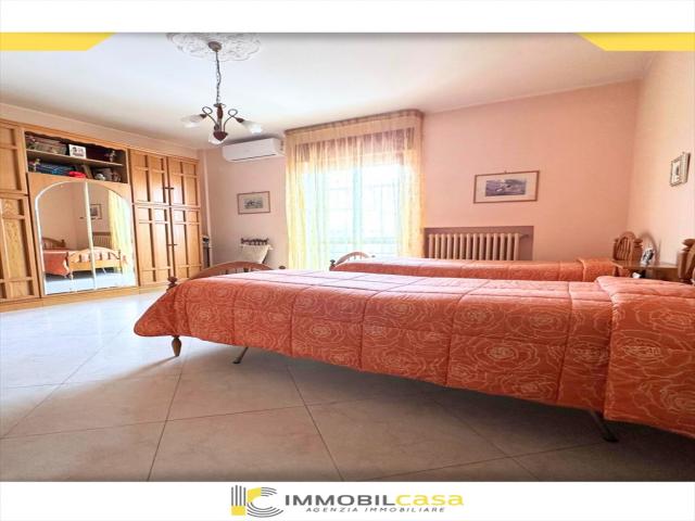 Appartamenti in Vendita - Appartamento in vendita a altamura zona via carpentino