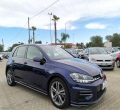 Auto - Volkswagen golf 1.6 tdi 115cv dsg r-line