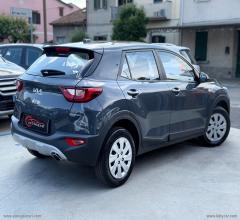 Auto - Kia stonic 1.2 dpi style