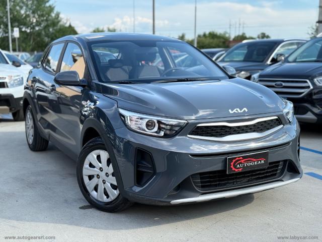 Auto - Kia stonic 1.2 dpi style
