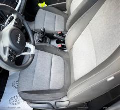 Auto - Kia stonic 1.2 dpi style