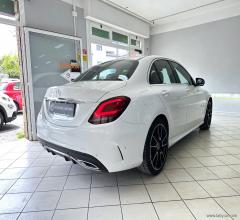 Auto - Mercedes-benz c 200 d auto premium amg