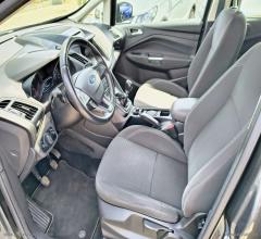 Auto - Ford c-max7 1.5 tdci 120 cv s&s business