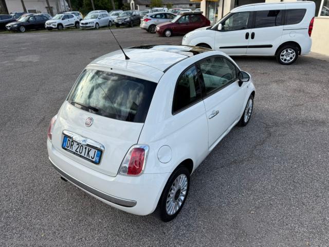 Auto - Fiat 500 1.2 lounge