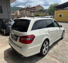 Auto - Mercedes-benz e 220 cdi s.w. blueefficiency avantgarde