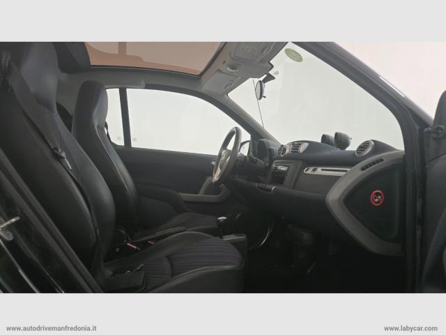 Auto - Smart fortwo 800 40 kw coupé passion cdi