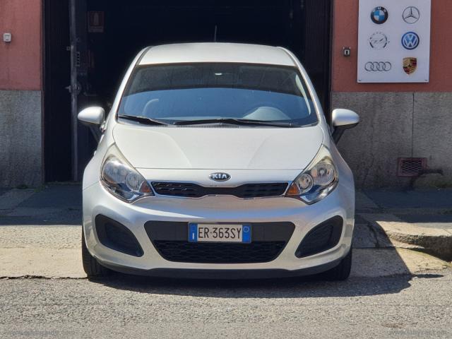 Auto - Kia rio 1.2 cvvt 5p.