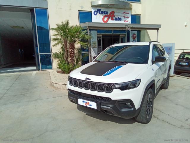 Jeep compass 1.3 t4 240cv phev at6 4xe trail.