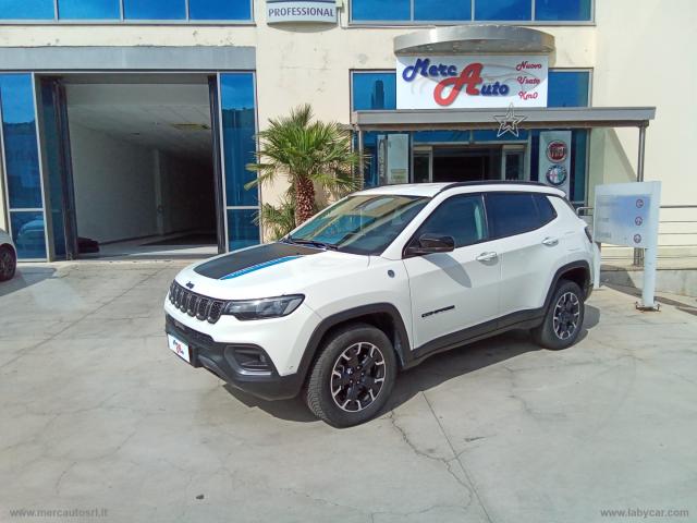Auto - Jeep compass 1.3 t4 240cv phev at6 4xe trail.
