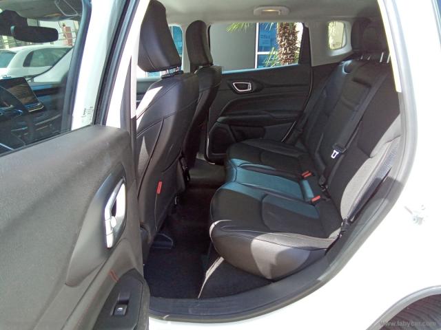 Auto - Jeep compass 1.3 t4 240cv phev at6 4xe trail.