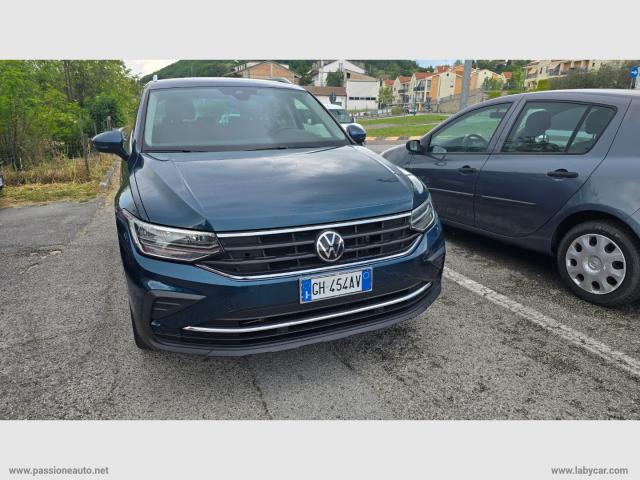 Auto - Volkswagen tiguan 2.0 tdi 150cv scr dsg 4mot. life