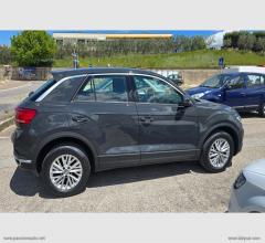 Auto - Volkswagen t-roc 1.6 tdi scr style bluemotion tech.