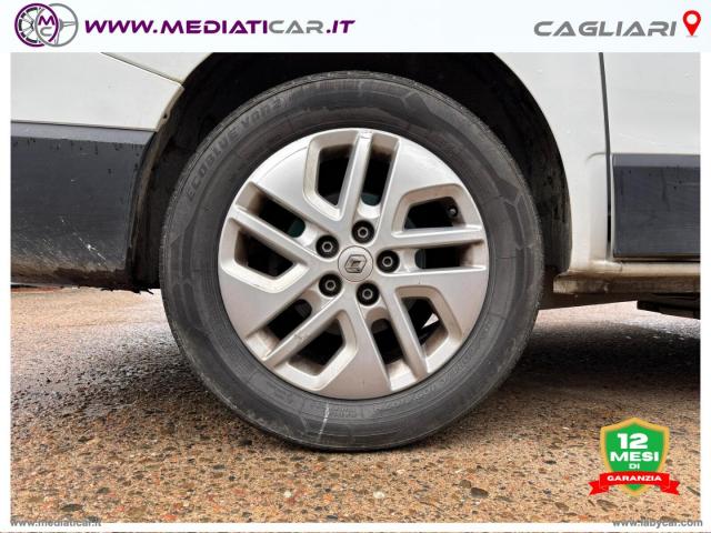 Auto - Renault trafic t27 1.6 dci 125 s&s pc-tn zen