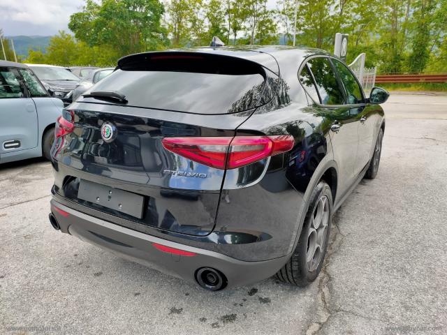 Auto - Alfa romeo stelvio 2.2 t.diesel 190cv at8 q4 sprint