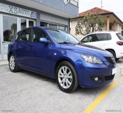 Auto - Mazda mazda3 1.6 105cv active sport