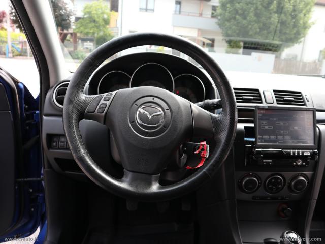 Auto - Mazda mazda3 1.6 105cv active sport