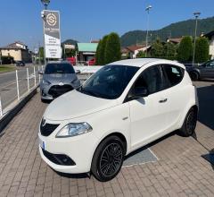 Auto - Lancia ypsilon 1.2 69 cv 5p. gold