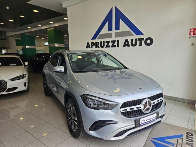 Mercedes-benz gla 180 d automatic advanced