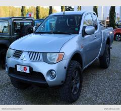 Mitsubishi l200 2.5 di-d/136cv club cab invite