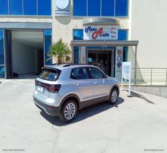 Auto - Volkswagen t-cross 1.0 tsi style bmt
