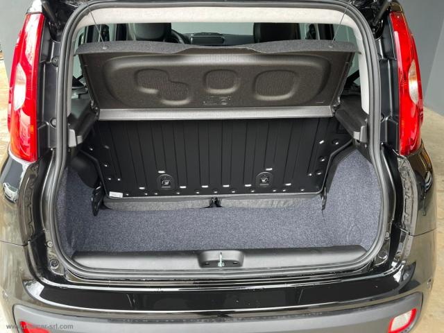 Auto - Fiat panda 1.0 firefly s&s hybrid
