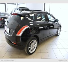 Auto - Lancia delta 1.6 mjt platino