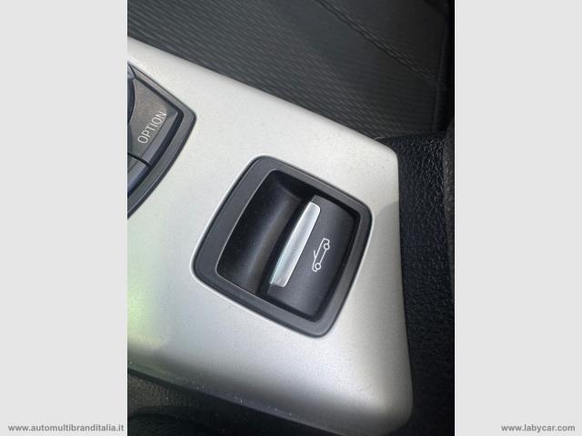 Auto - Bmw 220i cabrio luxury aut.