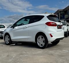 Auto - Ford fiesta 1.5 tdci 85 cv 3p. van trend iva inclusa